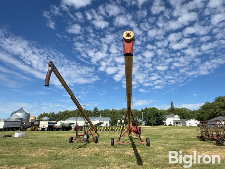 westfield-mk100-61-swing-hopper-auger-image-6