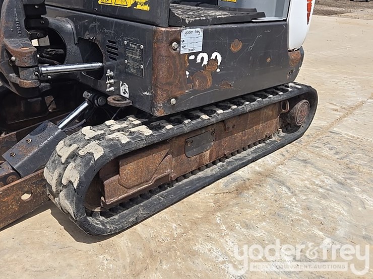 2019-bobcat-e20-image-9