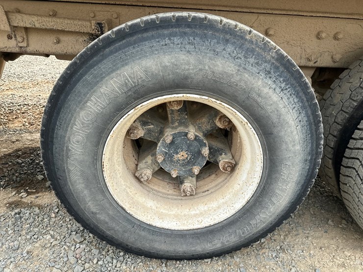 1997-mack-dm688s-image-56