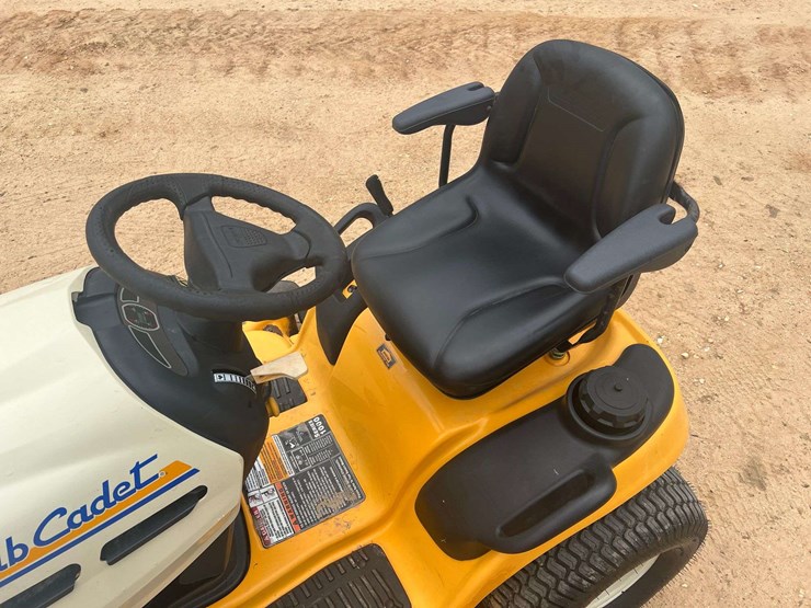 cub-cadet-lt1050-image-7