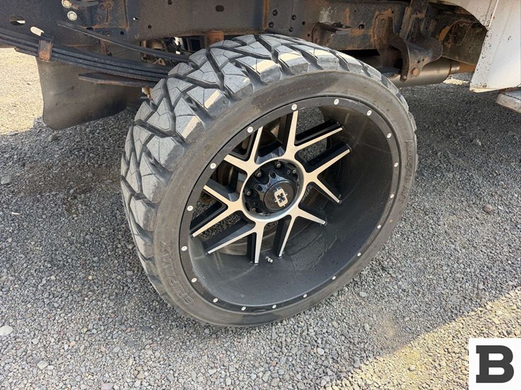 2013-ford-f350-image-12