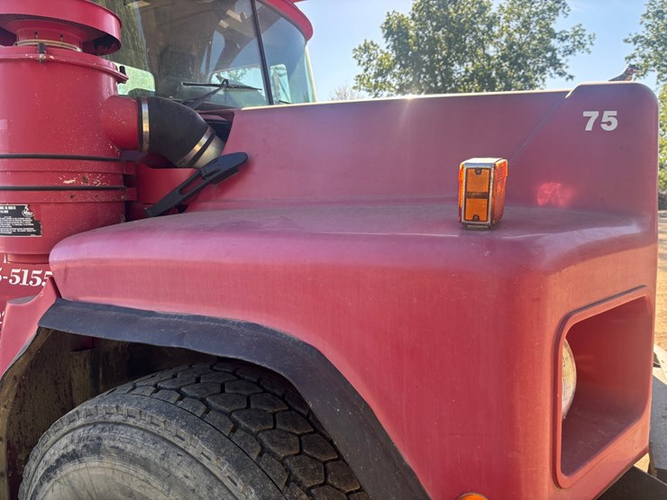 mack-rd688s-image-19