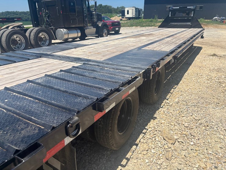 2026-gooseneck-load-trail-image-16