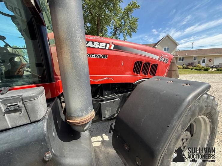 2009-case-ih-magnum-245-image-12