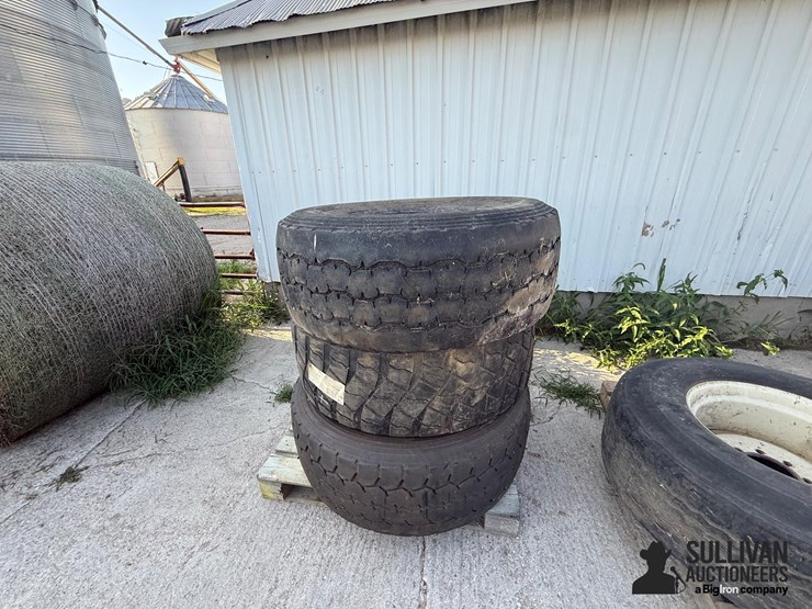 spare-brent-wagon-tires-image-1