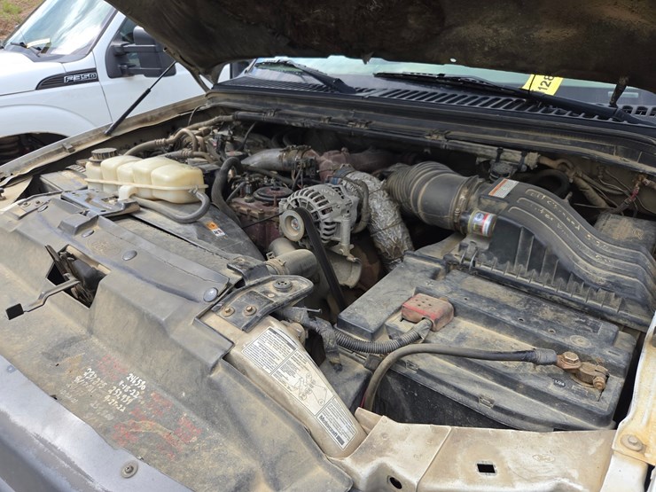 2001-ford-f550-image-45