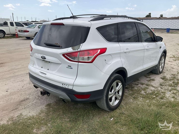 2016-ford-escape-image-3