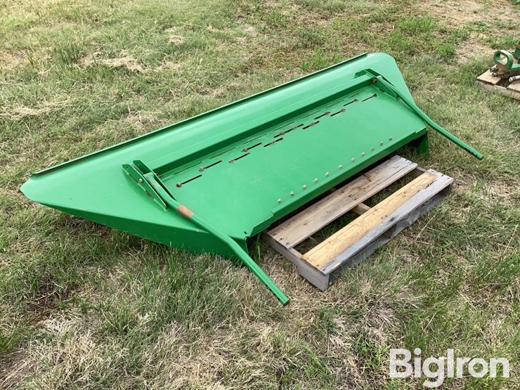 john-deere-9670-combine-tailboard-image-3