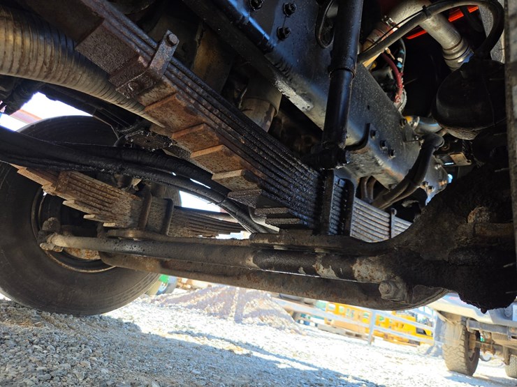 2006-caterpillar-c7-image-37