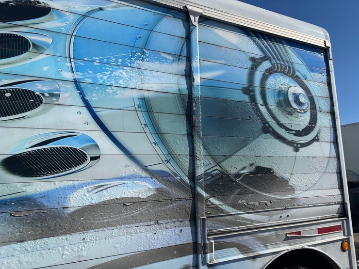 2014-hackney-beverage-trailer-image-15