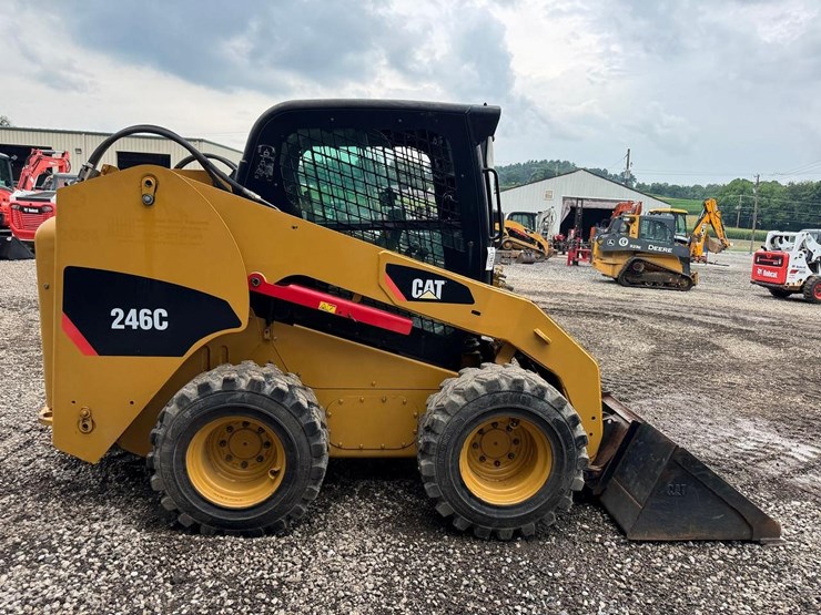 2008-caterpillar-246c-image-7