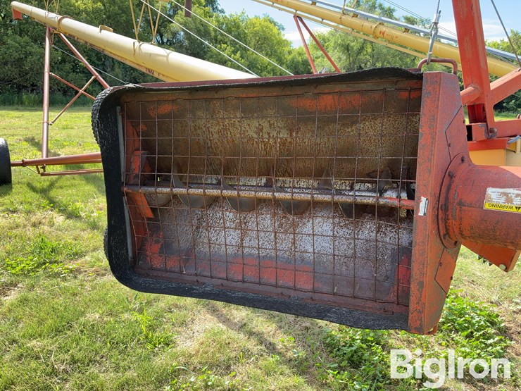 westfield-mk100-61-swing-hopper-auger-image-14
