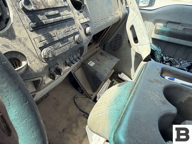 2012-ford-f450-image-27