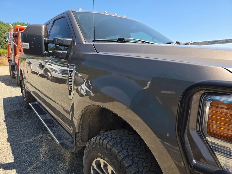 2020-ford-f250-image-16