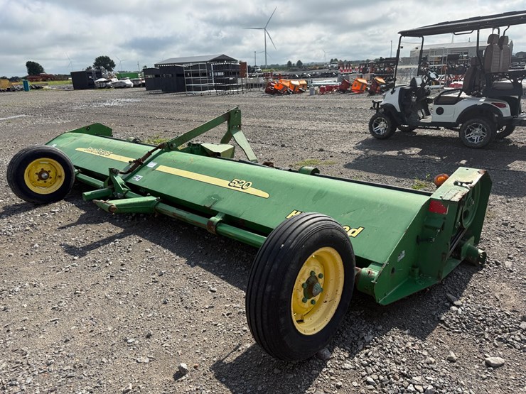 john-deere-520-image-3