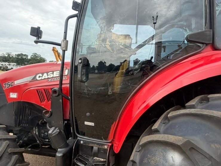 #39100-•-case-75c-tractor-image-13