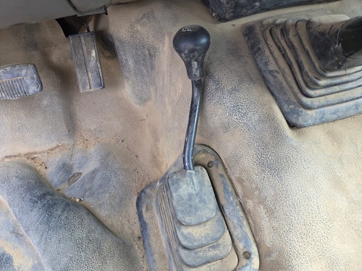 2001-ford-f550-image-55