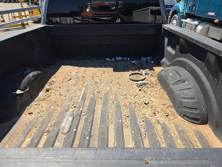 2020-ford-f250-image-25
