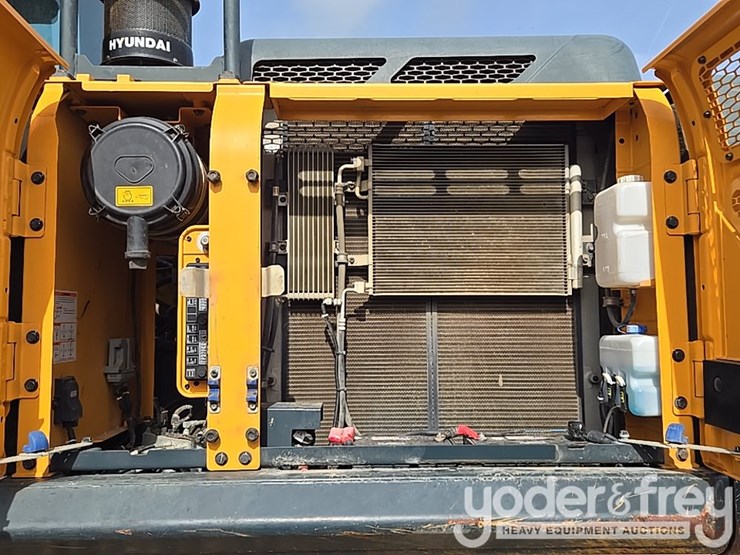hyundai-hx260l-image-37