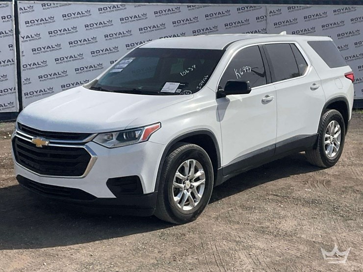 2018-chevrolet-traverse-image-1