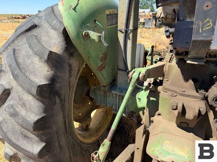 john-deere-2240-image-15