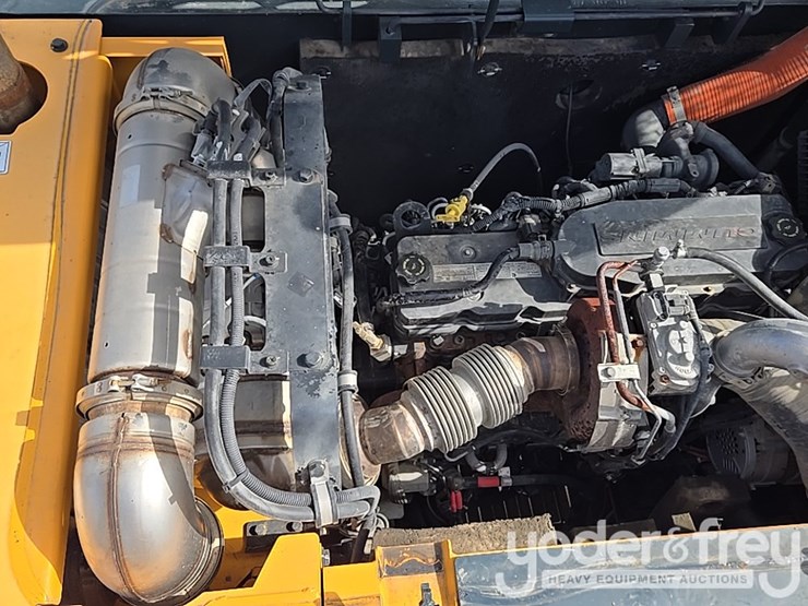 hyundai-hx260l-image-53