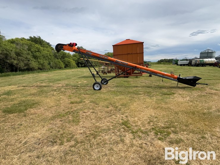 agi-batco-tcx-1232-electric-conveyor-image-4