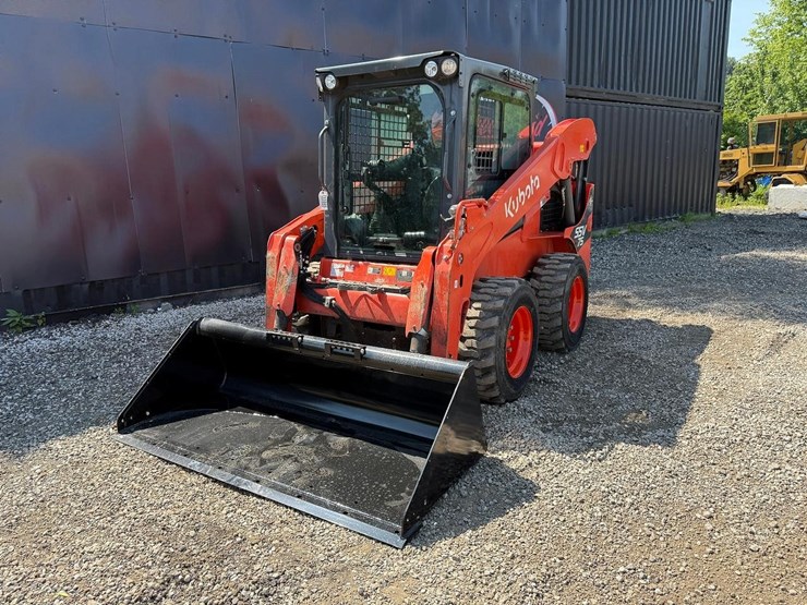2024-kubota-ssv75-image-8