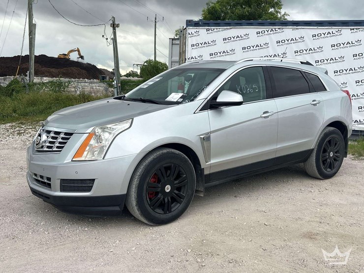 2014-cadillac-srx-image-1