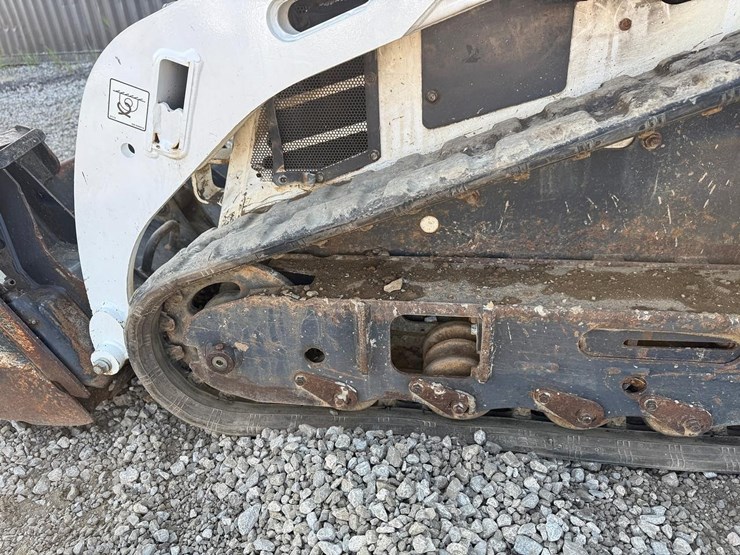 2018-bobcat-mt85-image-19