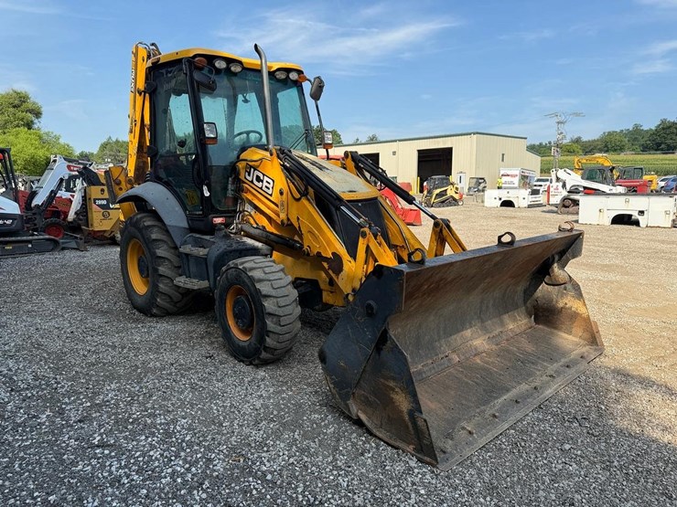 jcb-3cx14-image-6