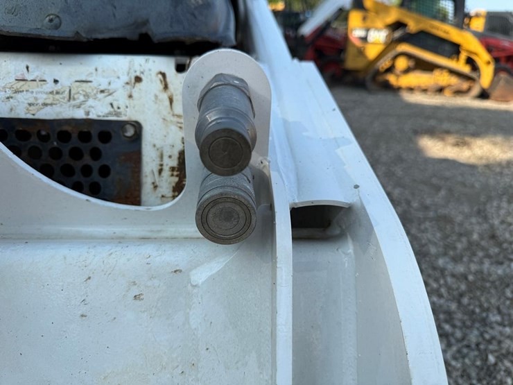 2018-bobcat-mt85-image-11