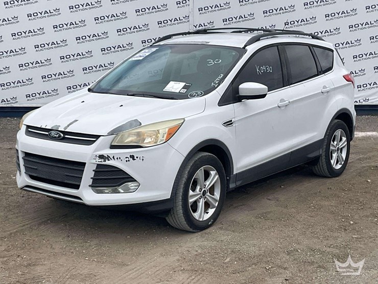 2016-ford-escape-image-1
