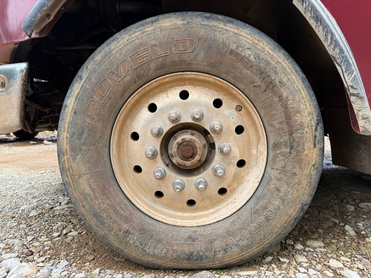 1997-ford-lt9513-image-125