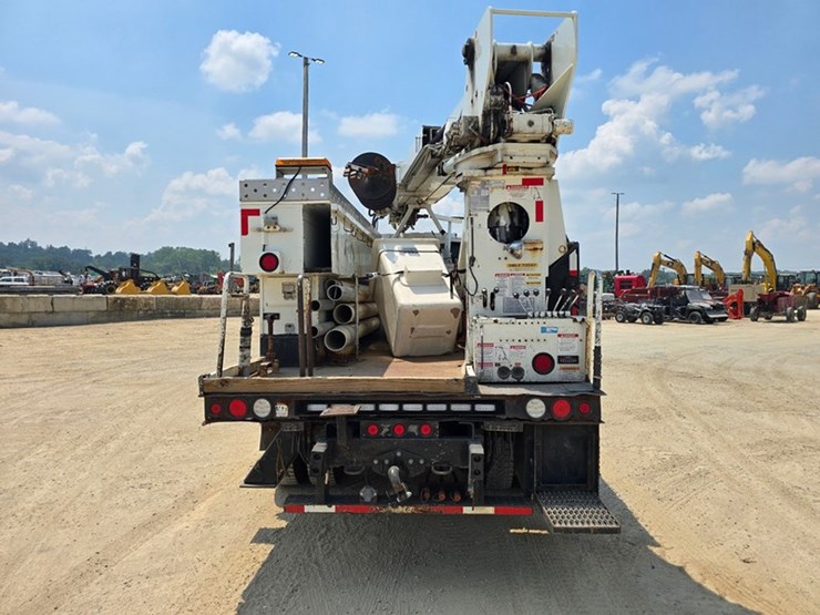 2009-international-durastar-4400-image-4