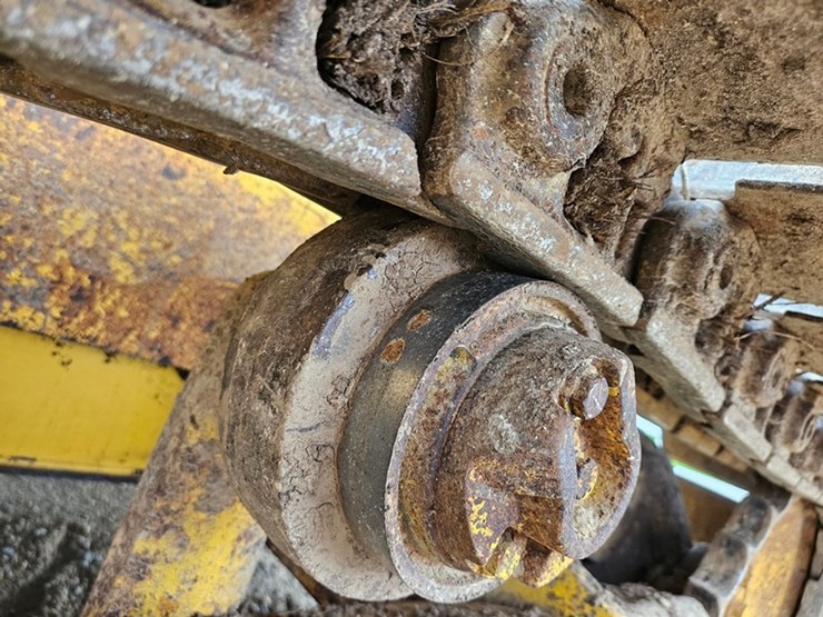 deere-550g-lgp-image-21
