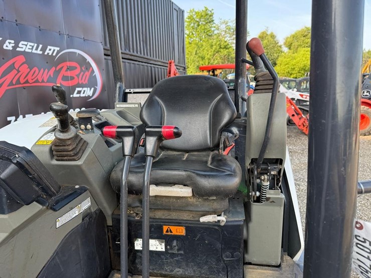 2022-bobcat-e42-image-18
