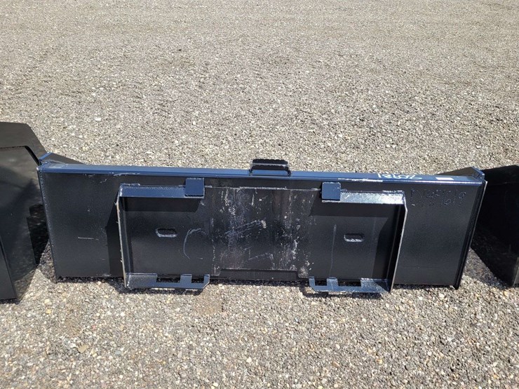 72-in.-bucket-with-single-blade-image-3