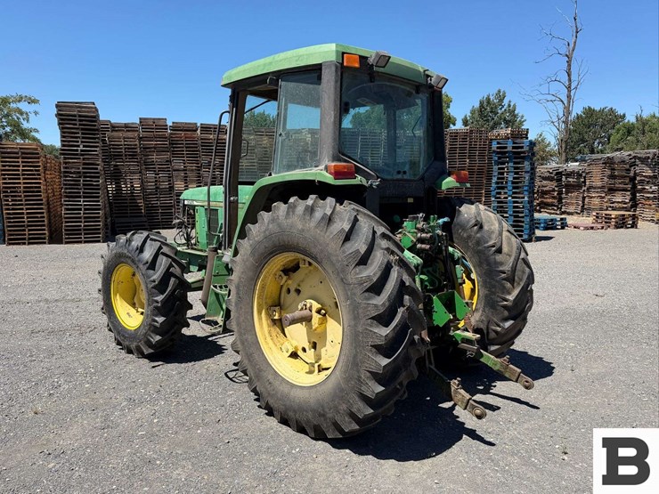 john-deere-6210-image-3