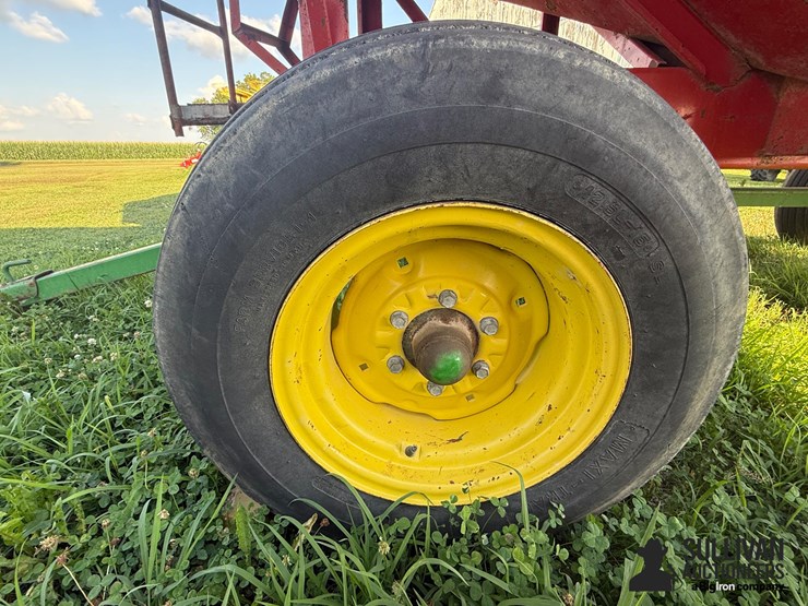 john-deere-720-image-16