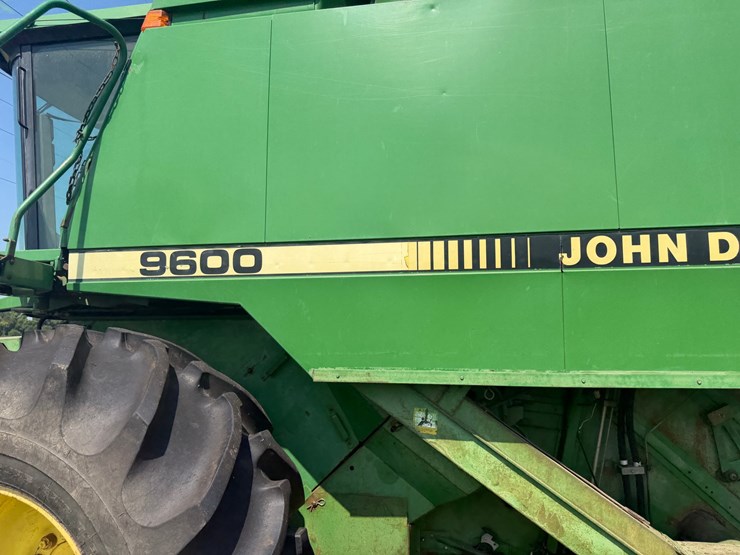 1990-john-deere-9600-image-29