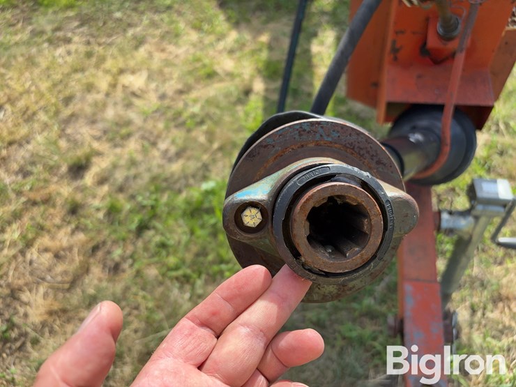 westfield-mk100-61-swing-hopper-auger-image-10