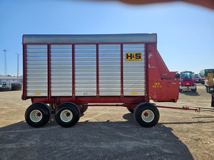 h-&-s-412-image-6