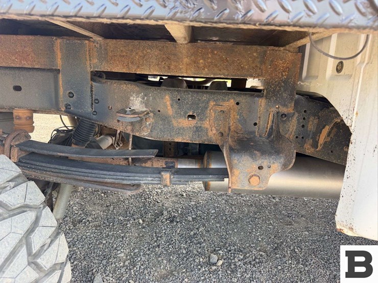 2013-ford-f350-image-15