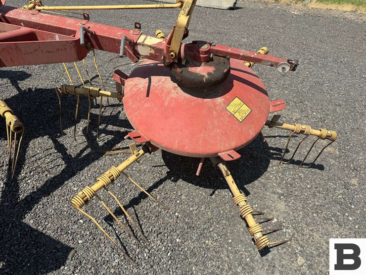 ford-254-rake-tedder-image-5