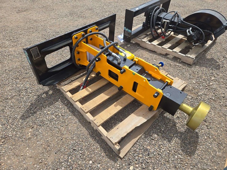 future-ft-d680-skid-steer-post-driver-image-5