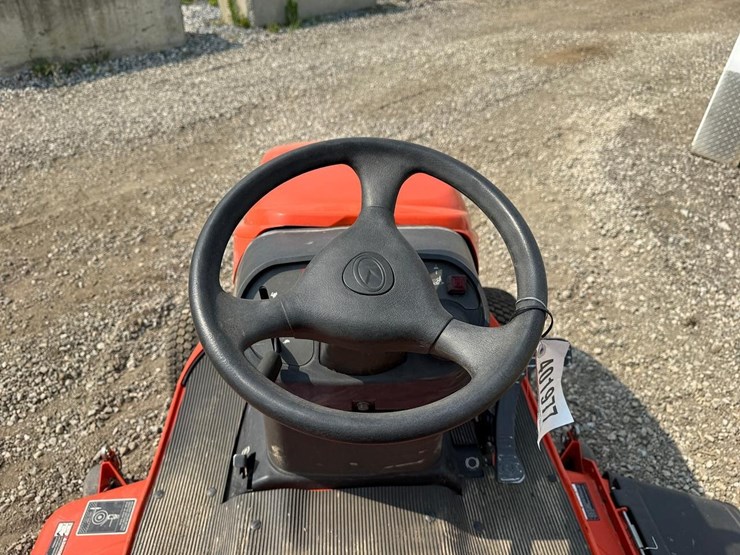 kubota-gr2120-image-17