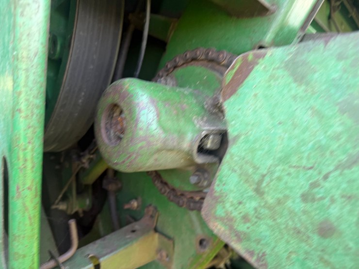 1990-john-deere-9600-image-76