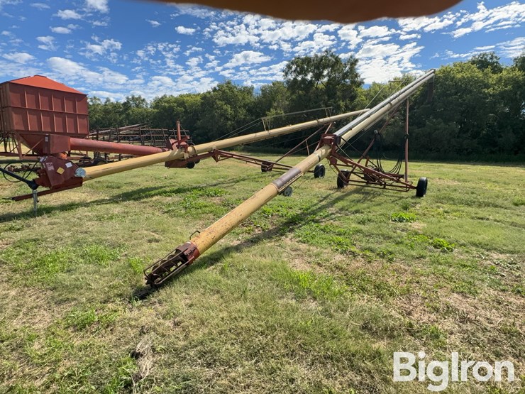 westfield-w80-51-220-volt-grain-auger-image-1