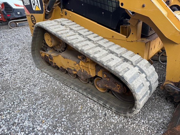 2017-caterpillar-289d-image-12